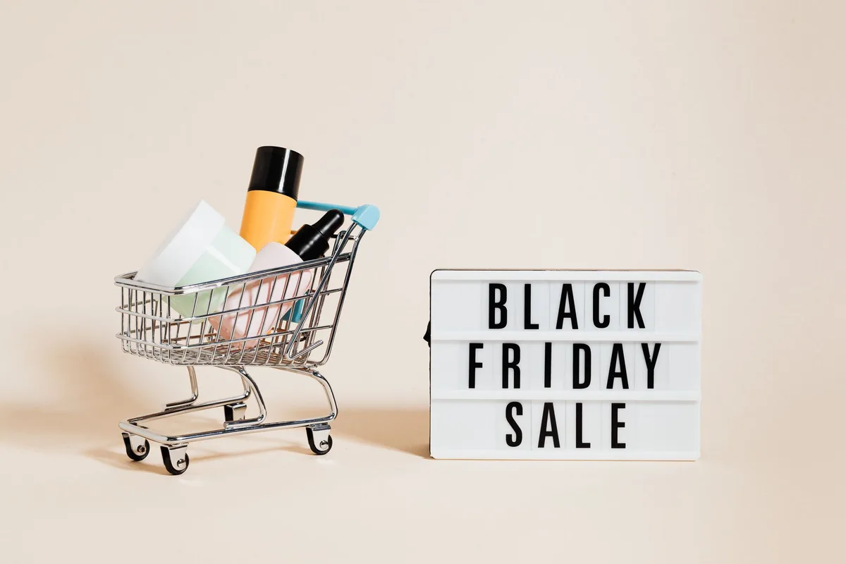 Panier d'achat en ligne avec articles en promotion et calcul du total