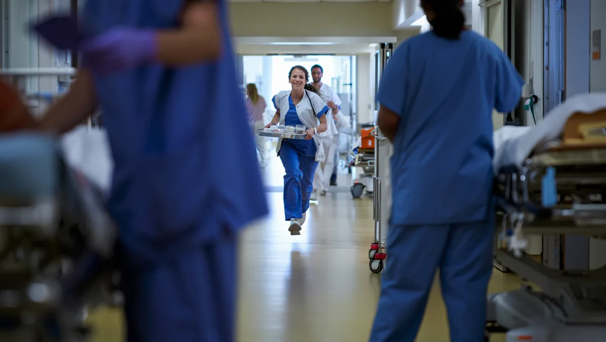 Faut-il privilégier la proximité ou les compétences ? — La proximité rassure, surtout en cas d’urgence, mais elle ne suffit pas. Une clinique proche qui ferme tôt ou qui manque d’équipements ne pourra pas toujours faire face à un accident grave.